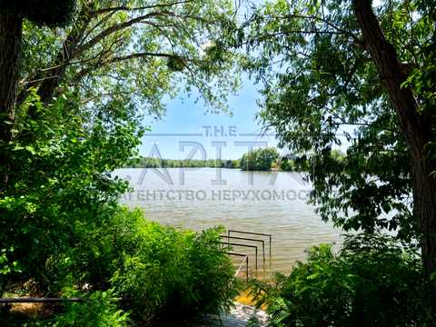 будинок за адресою 64-та Садова вул.