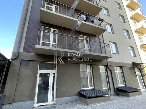 комерційна за адресою Героїв Крут вул., 10