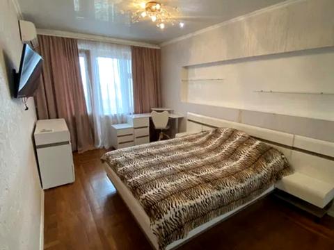 квартира за адресою Сонячна Набережна вул. (Маршала Малиновського), 60