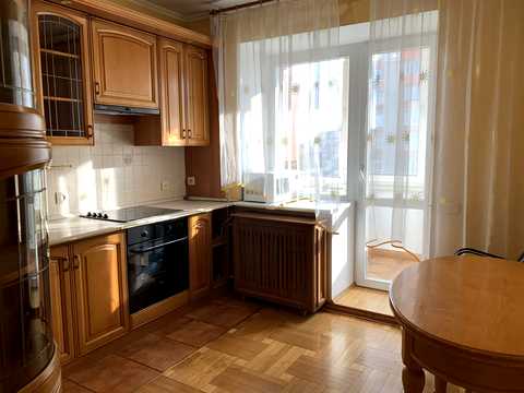 квартира по адресу Уинстона Черчилля ул. (Красноткацкая), 18-Б