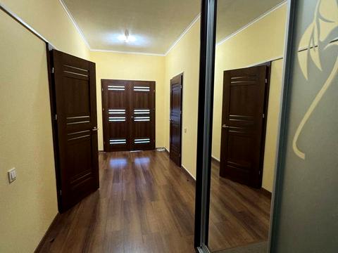 комерційна за адресою Кловський узвіз, 7a