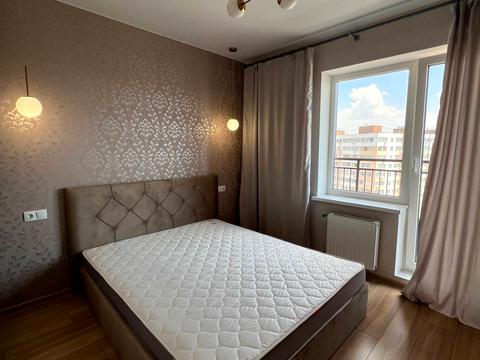 квартира за адресою Академіка Сахарова вул., (59 перлина)