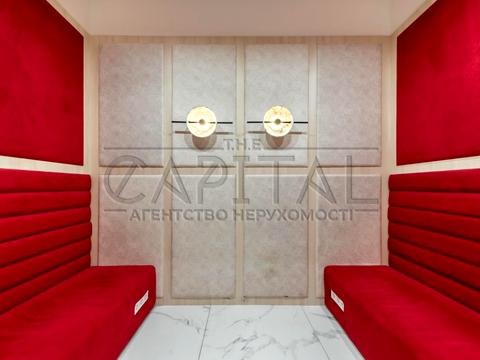 комерційна за адресою Буслівська вул., 12