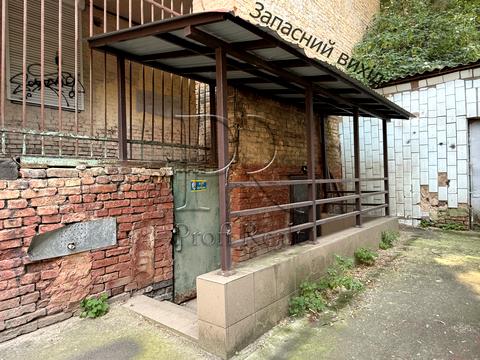 комерційна за адресою Богдана Хмельницького вул., 59-В