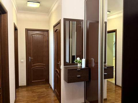 квартира по адресу Сім'ї Кульженків ул. (Петра Дегтяренка), 33