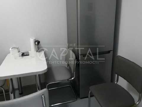 коммерческая по адресу Старонаводницкая ул., 1