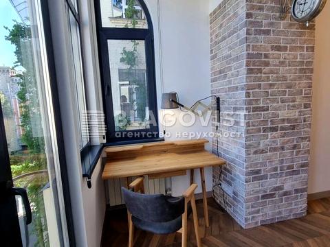 квартира за адресою Рейтарська вул., 25