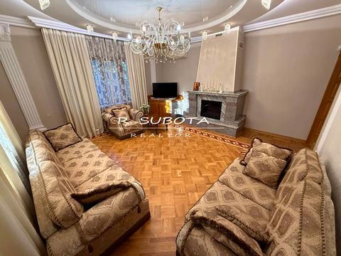 дом по адресу Некрасова, 1