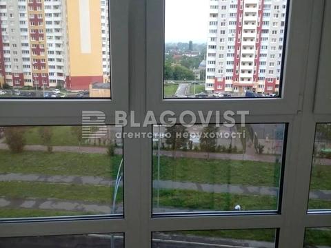 квартира за адресою Софії Русової вул., 7