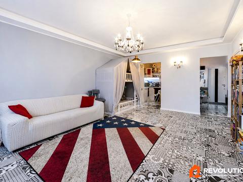 квартира за адресою Дмитра Луценка вул. (Крейсера "Аврора"), 6