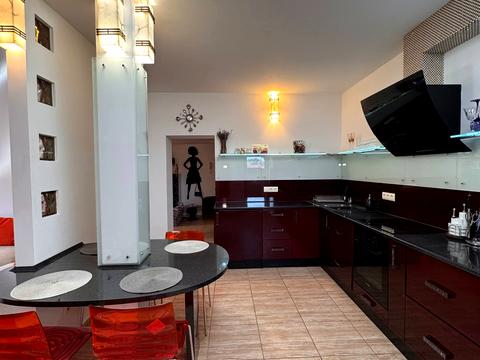 квартира по адресу Бальзака ул., 33