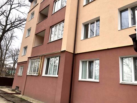 комерційна за адресою Висока вул., 3Б