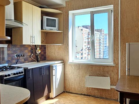квартира по адресу Червоной Калины просп. (Владимира Маяковского), 81