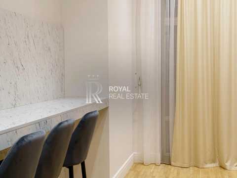 комерційна за адресою Микільсько-Ботанічна вул., 14