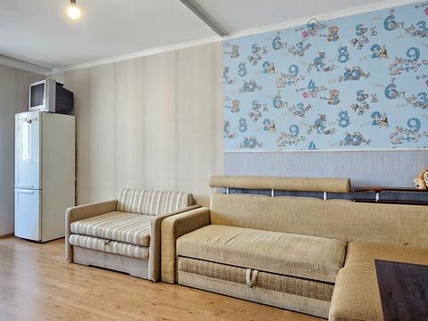квартира по адресу Червоной Калины просп. (Владимира Маяковского), 81