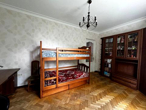 квартира за адресою Олекси Довбуша вул., 11