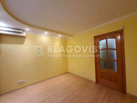 квартира за адресою Мілютенка вул., 17-В