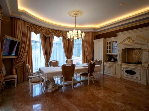 будинок за адресою Купріна вул., 24а