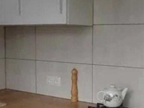 1869702001433493