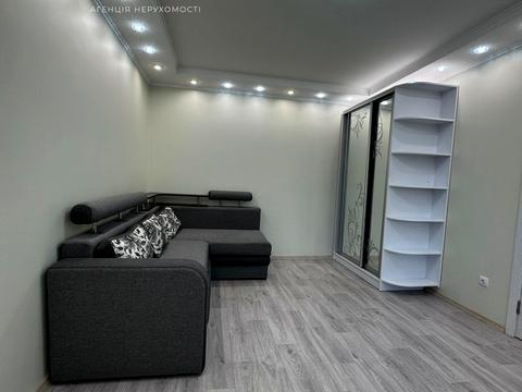 квартира за адресою Незалежності вул. (Космонавта Попова), 18 к2