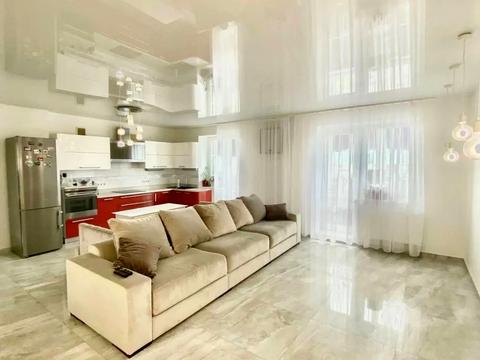 квартира за адресою Космічна вул., 3-А