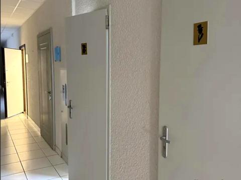 комерційна за адресою Трускавецька вул., 6-В