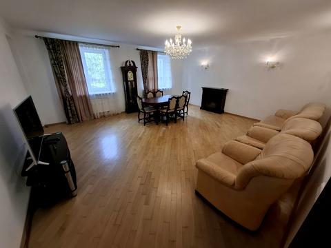 квартира по адресу Червоной Калины просп., 1