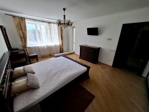 квартира по адресу Червоной Калины просп., 1