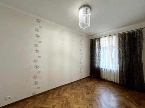 квартира по адресу Базарная ул., 45