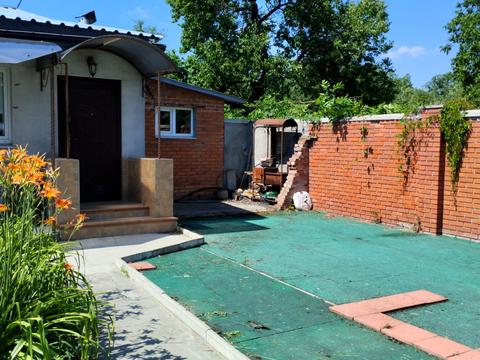 будинок за адресою Археологів вул. (Крилова), 126а