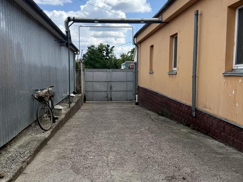 коммерческая по адресу Освіти, 4