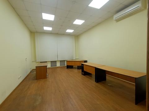комерційна за адресою Симона Петлюри вул. (Комінтерну), 20а