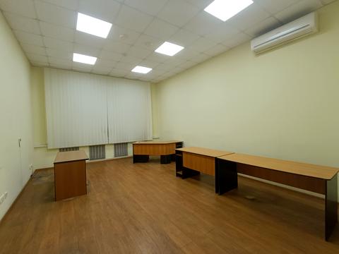 комерційна за адресою Симона Петлюри вул. (Комінтерну), 20а