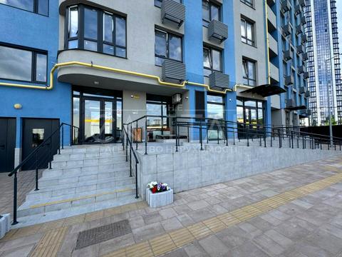 квартира за адресою Дніпровська набережна вул., 17-К