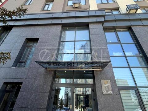 квартира за адресою Київ, Любомира Гузара просп. (Космонавта Комарова), 11