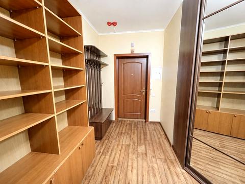 квартира за адресою Сім'ї Кульженків вул. (Петра Дегтяренка), 33