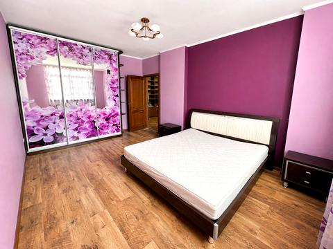 квартира за адресою Сім'ї Кульженків вул. (Петра Дегтяренка), 33