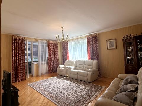 квартира по адресу Карпатської Січі ул., 8