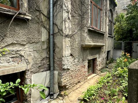 квартира за адресою Михайла Драгоманова вул., 13