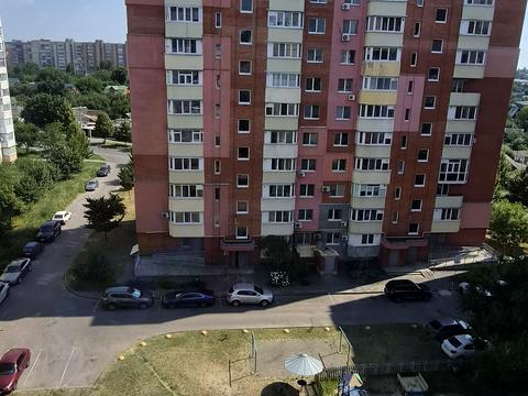 квартира за адресою Колективна вул., 8