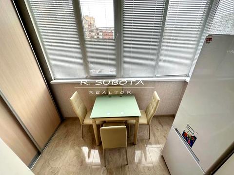 квартира за адресою Співдружності вул., 1