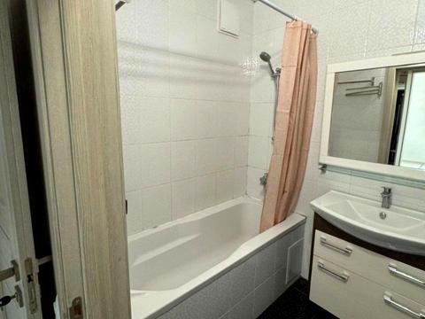 квартира по адресу Боголюбова ул., 8