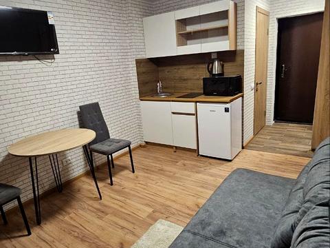 квартира за адресою Добровольців пров., 10