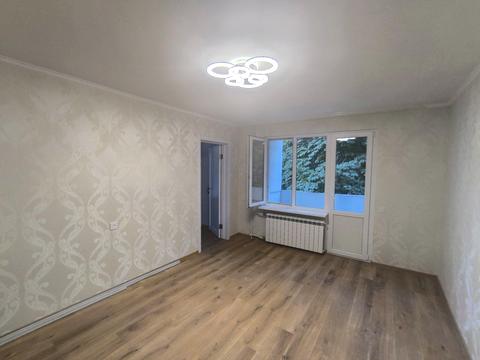 квартира за адресою Академіка Корольова вул., 68-А