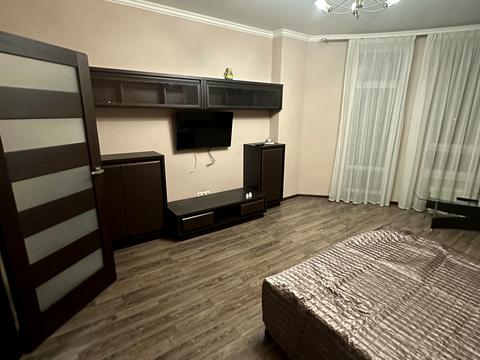 квартира за адресою Миколи Міхновського бульв. (Дружби народів), 14-16