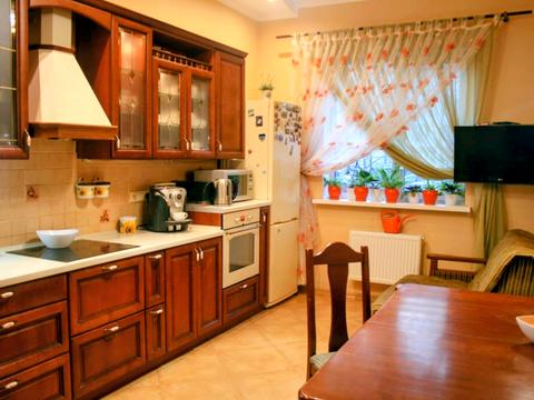 квартира за адресою Яблунева вул., 4
