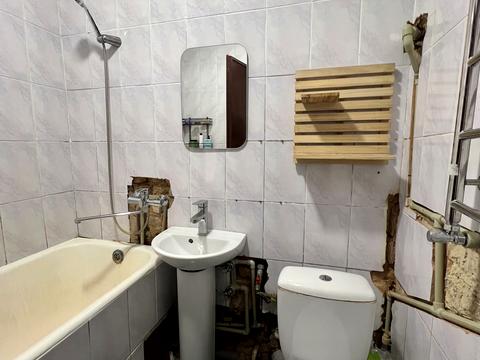 квартира за адресою Президента Грушевського просп., 8