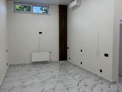 коммерческая по адресу Жемчужная ул., 2