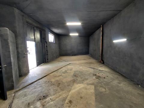 комерційна за адресою Зелена вул., 238