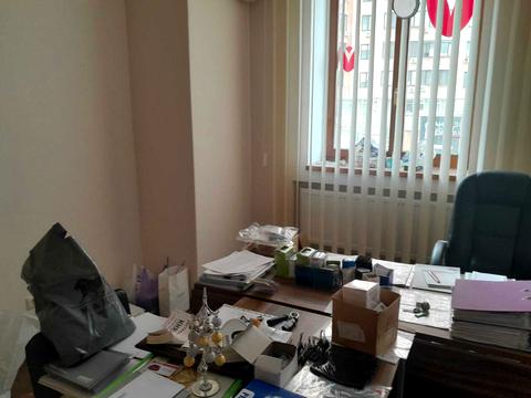 комерційна за адресою Отакара Яроша вул., 22